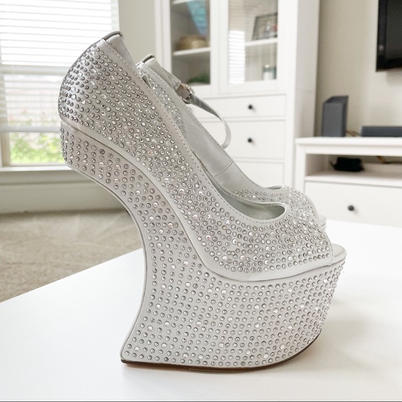 Mona Mia Shoes - Mona Mia Silver Rhinestones Heels